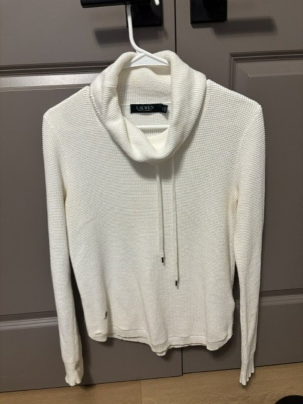 Lauren Ralph Lauren Cream Cowl Neck Sweater – Size SP Small Petite